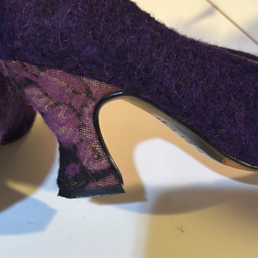Furry 80s inspired purple Fluevogs - Sz 7 - Picture 3 of 11